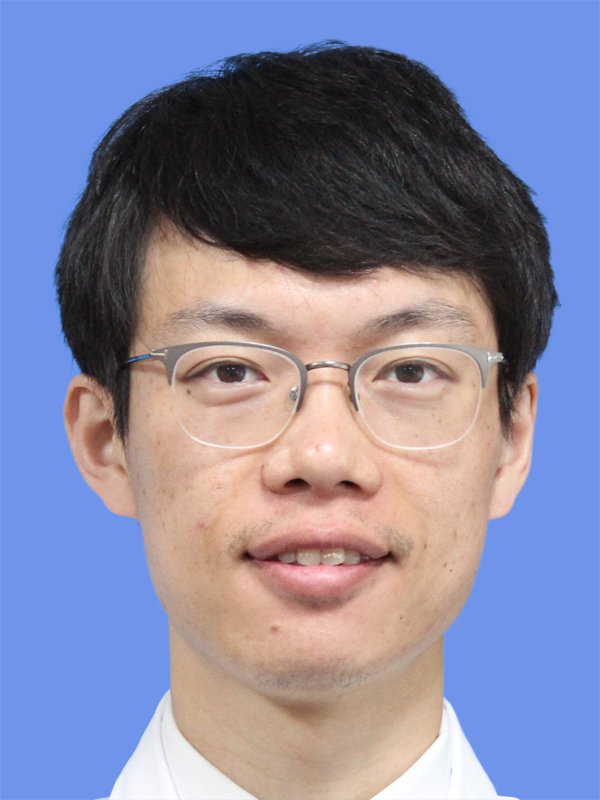 医師： 秋重 尚貴